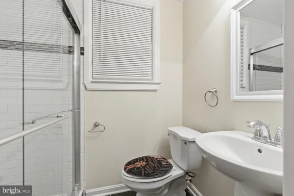 $2,950 | 138 Mississippi Avenue Southeast, Washington, DC 20032