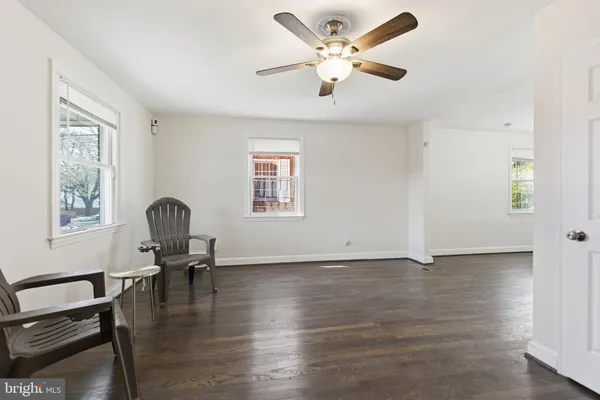 $2,950 | 138 Mississippi Avenue Southeast, Washington, DC 20032