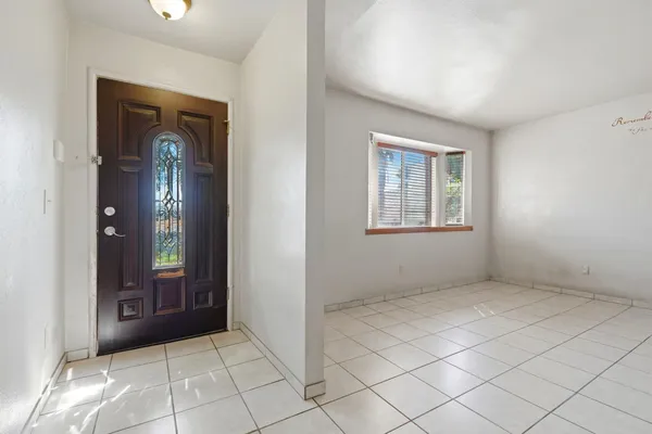 $425,000 | 24053 Road 212, Lindsay, CA 93247