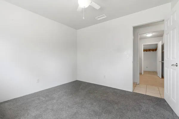 $425,000 | 24053 Road 212, Lindsay, CA 93247