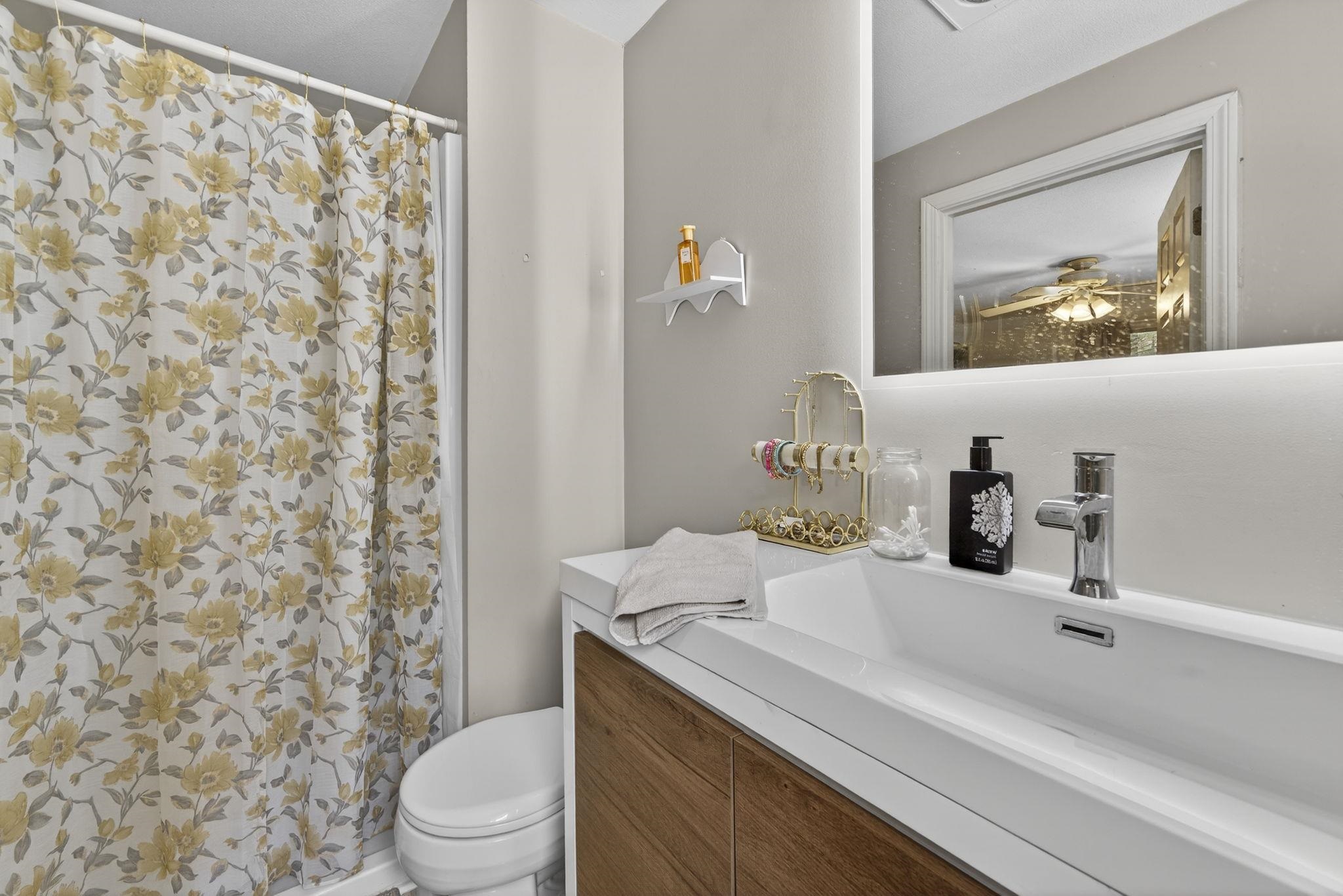 28 Spring Road Amherst, NH 03031 - Photo 27 of 60