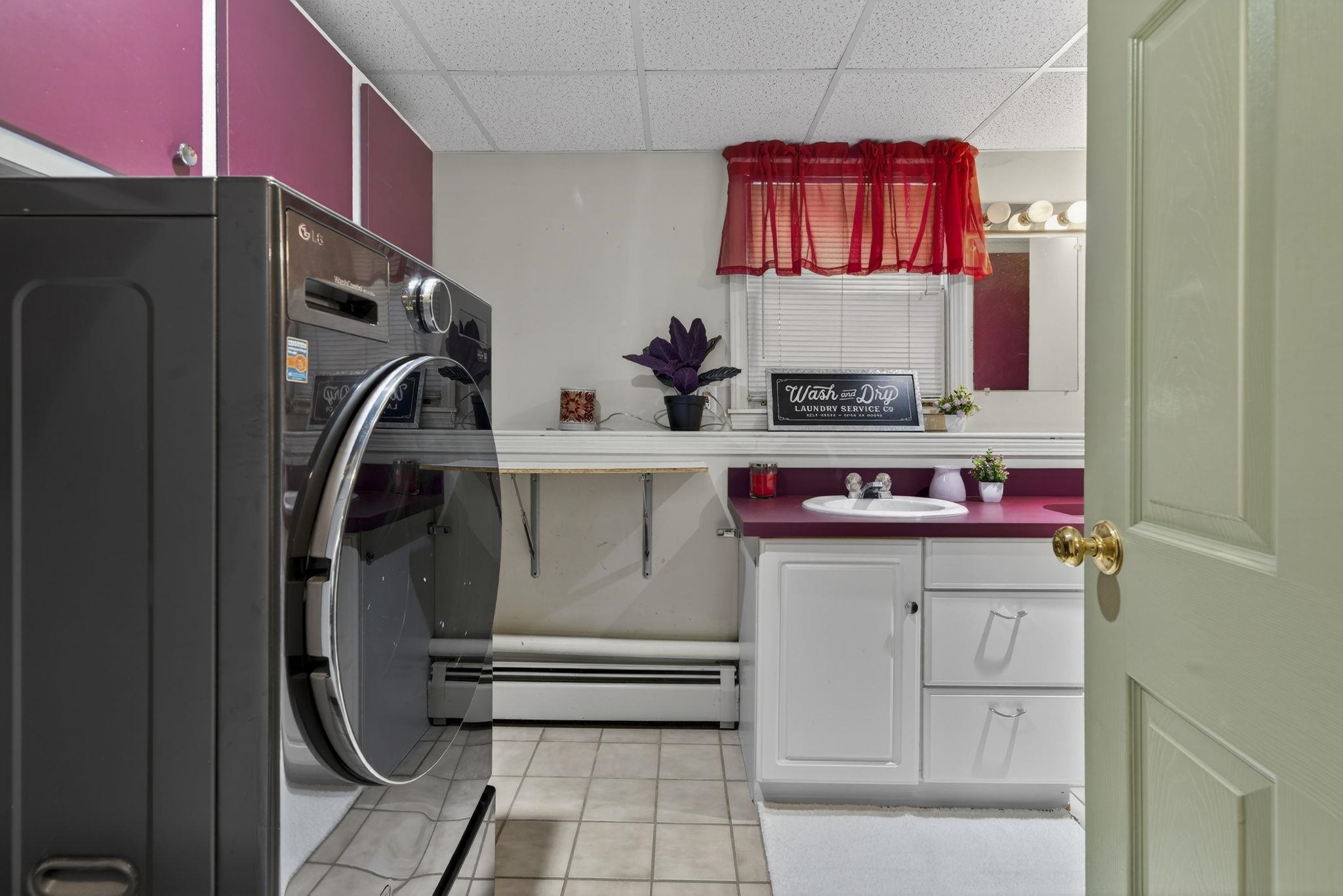 28 Spring Road Amherst, NH 03031 - Photo 45 of 60