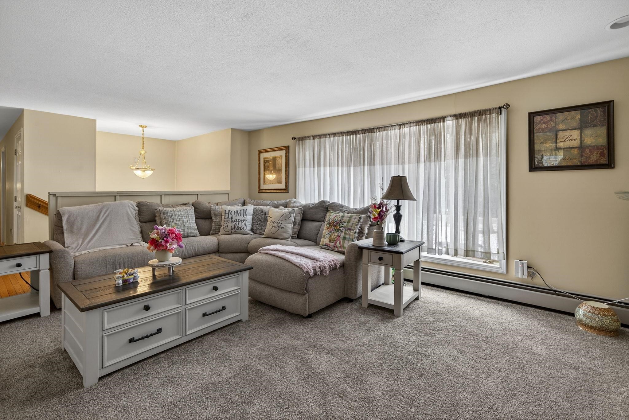 28 Spring Road Amherst, NH 03031 - Photo 8 of 60