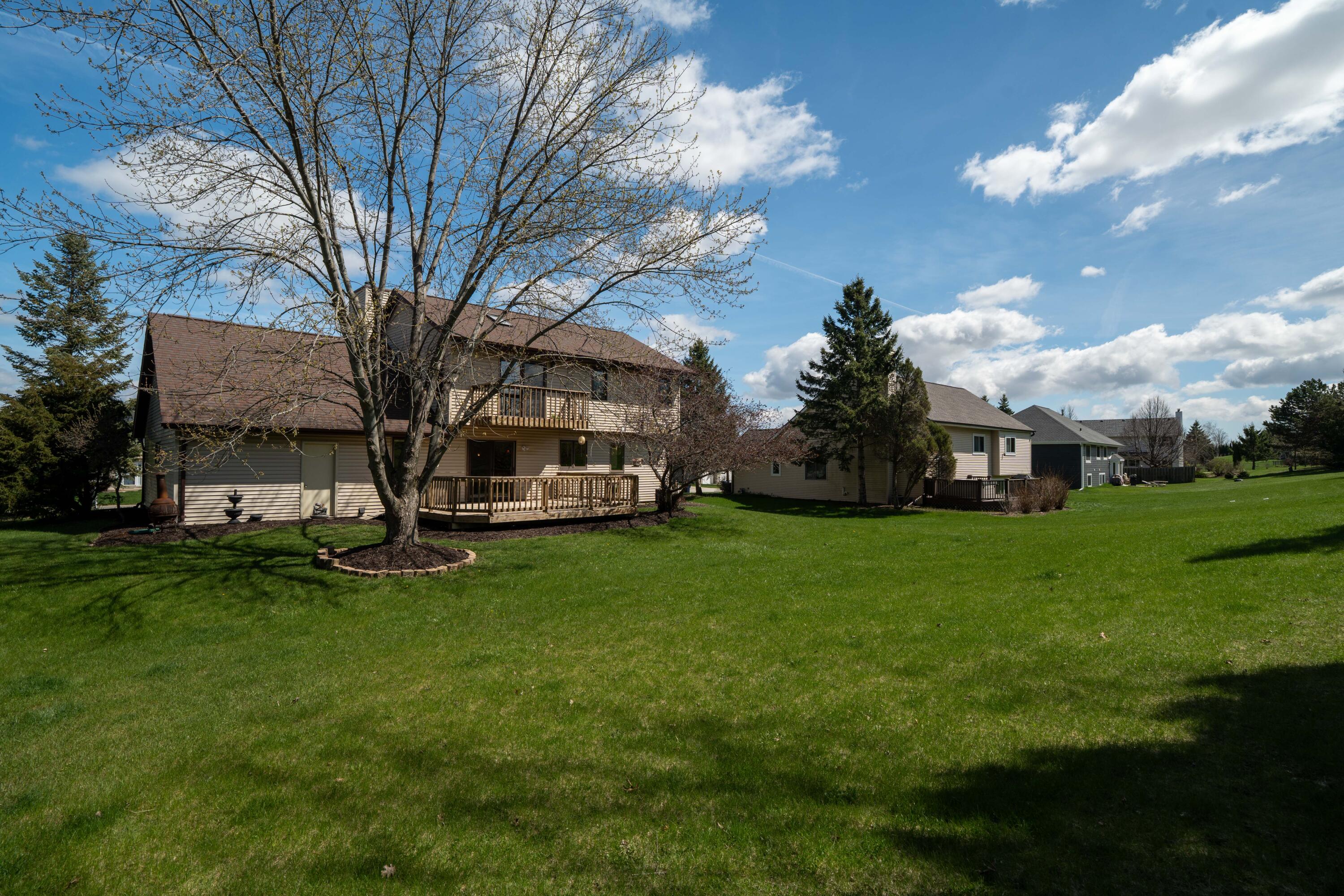 N75W23419 North Ridgeview Circle Sussex, WI 53089 - Photo 51 of 54 DSC00091