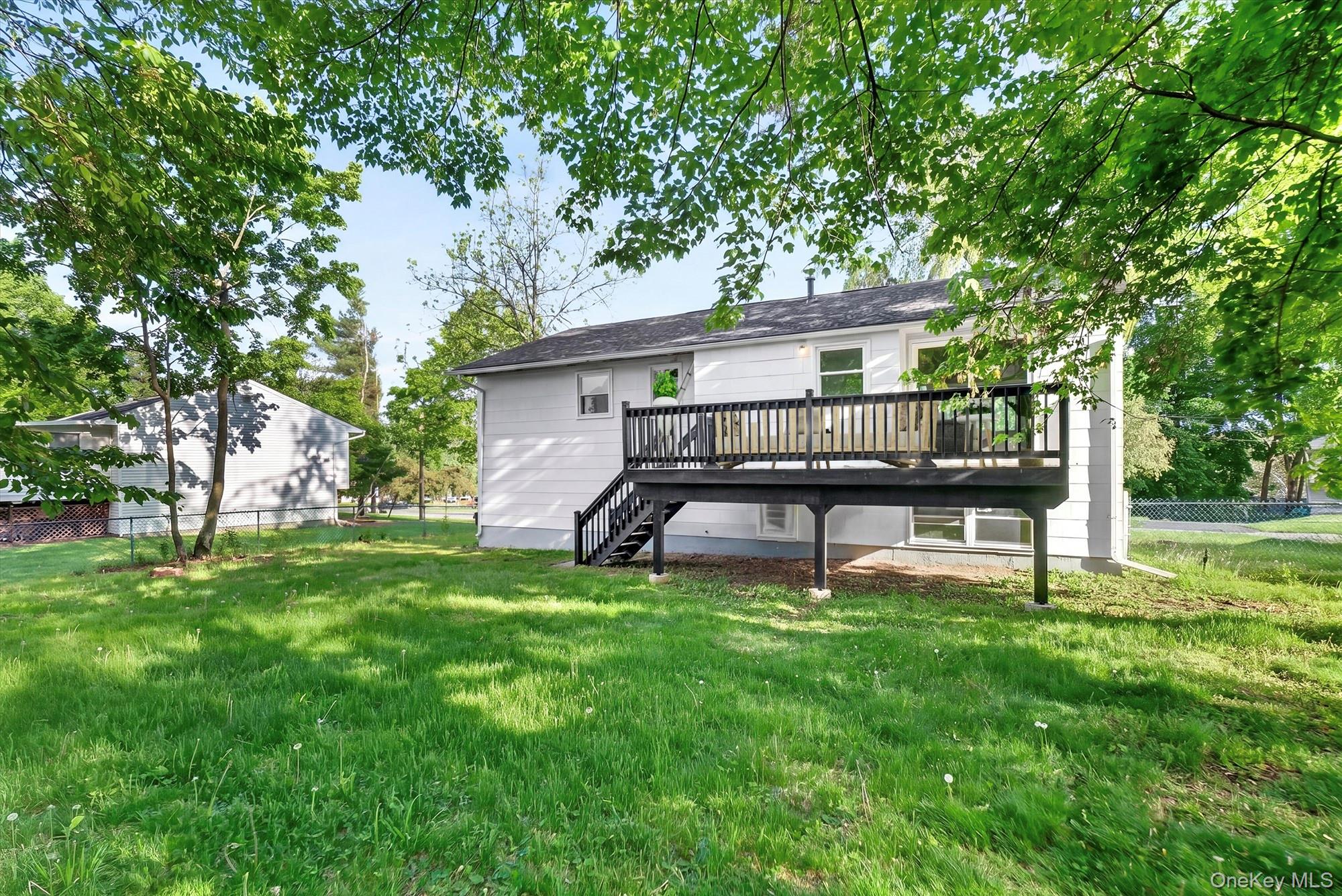 8 Mockingbird Lane Poughkeepsie, NY 12601 - Photo 26 of 32 a house view with a sitting space and garden