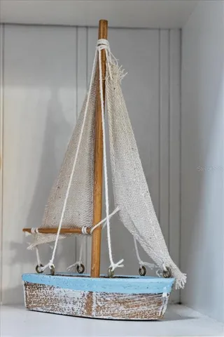 a close view of flowerpot