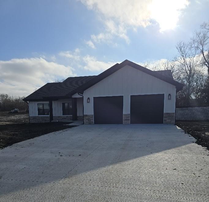 1007 George Street Effingham, KS 66023 - Photo 1 of 1