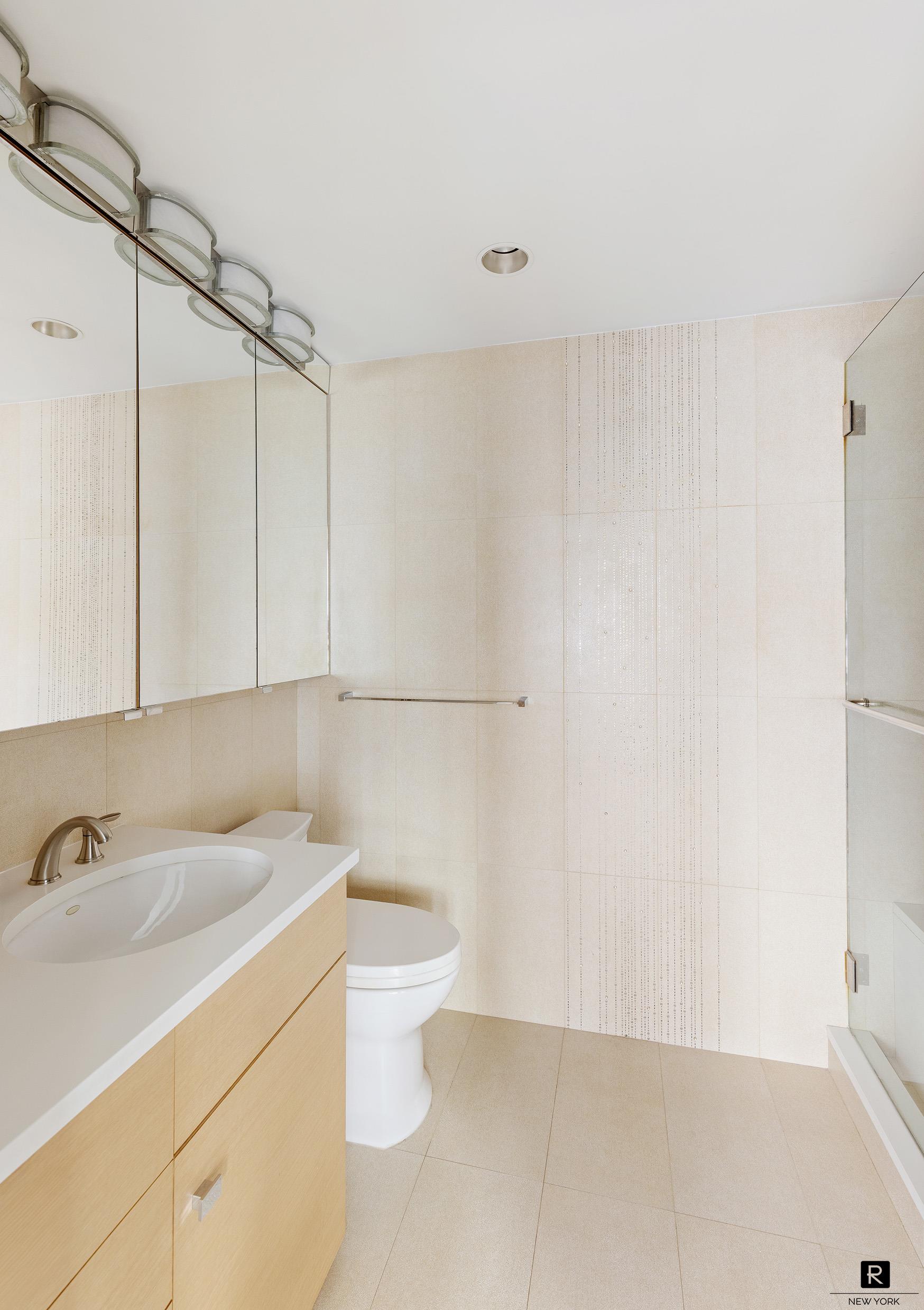 422 East 72nd Street, Unit 24D Manhattan, NY 10021 - Photo 7 of 16