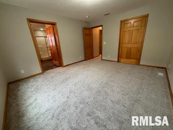 $140,000 | 344 North Grove Street, Waverly, IL 62692