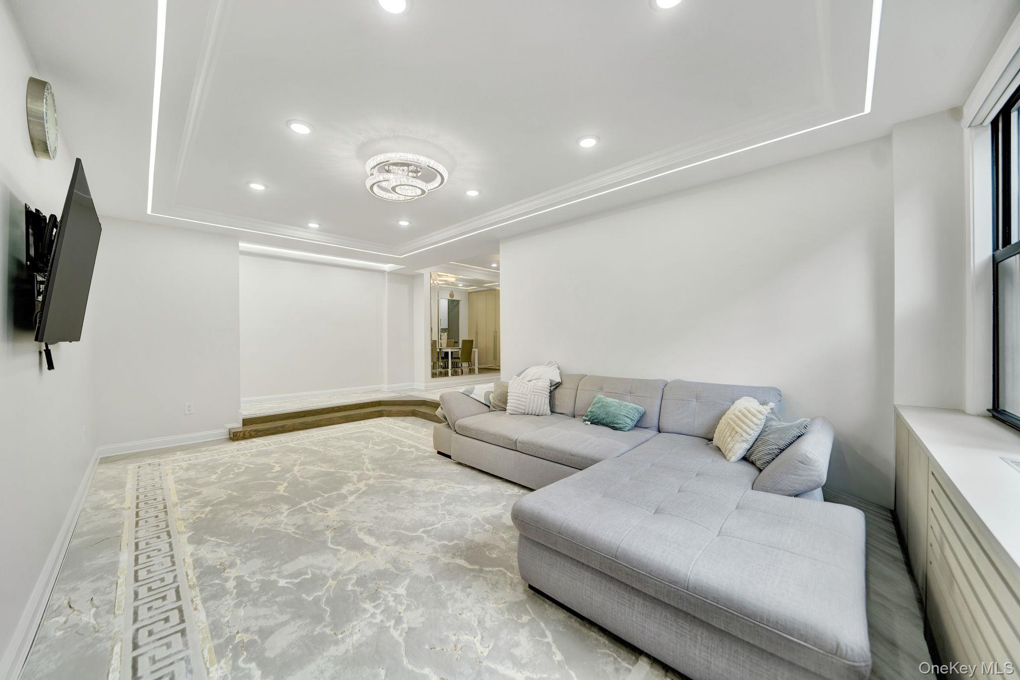 98-25 64th Road, Unit 2B Queens, NY 11374 - Photo 3 of 25