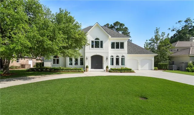 $1,999,000 | 139 Fontainbleau Drive, Mandeville, LA 70471