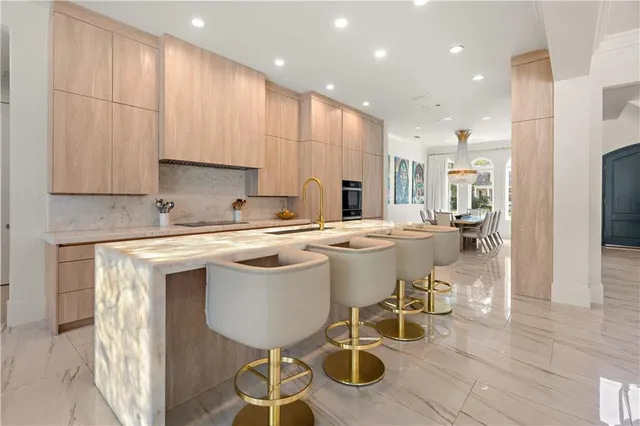 $1,999,000 | 139 Fontainbleau Drive, Mandeville, LA 70471