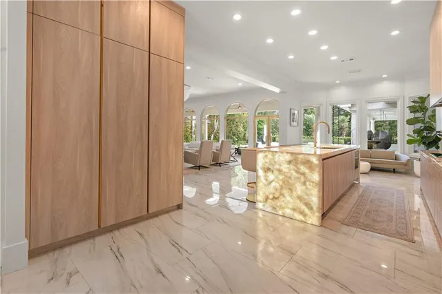 $1,999,000 | 139 Fontainbleau Drive, Mandeville, LA 70471