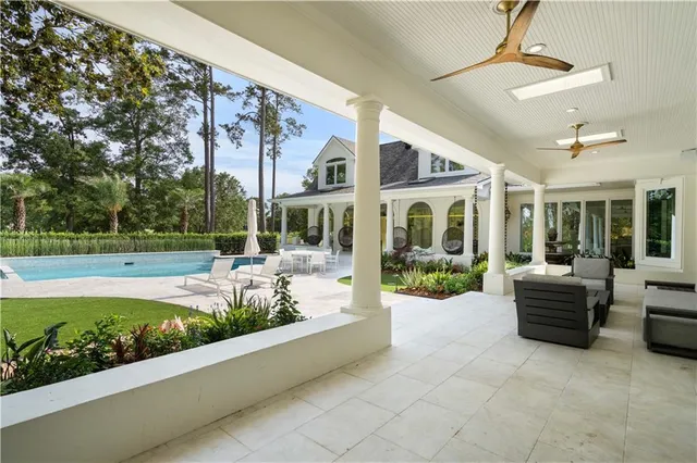 $1,999,000 | 139 Fontainbleau Drive, Mandeville, LA 70471
