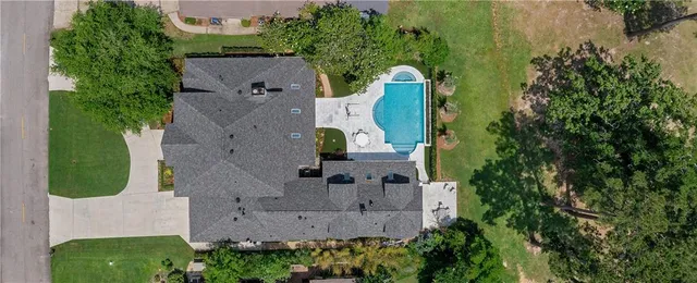 $1,999,000 | 139 Fontainbleau Drive, Mandeville, LA 70471