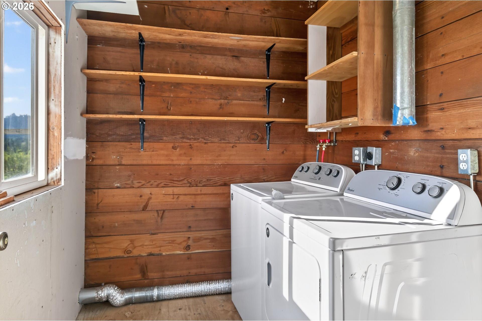 253 Binder Section Road Elkton, OR 97436 - Photo 21 of 44 Gallery Image 21