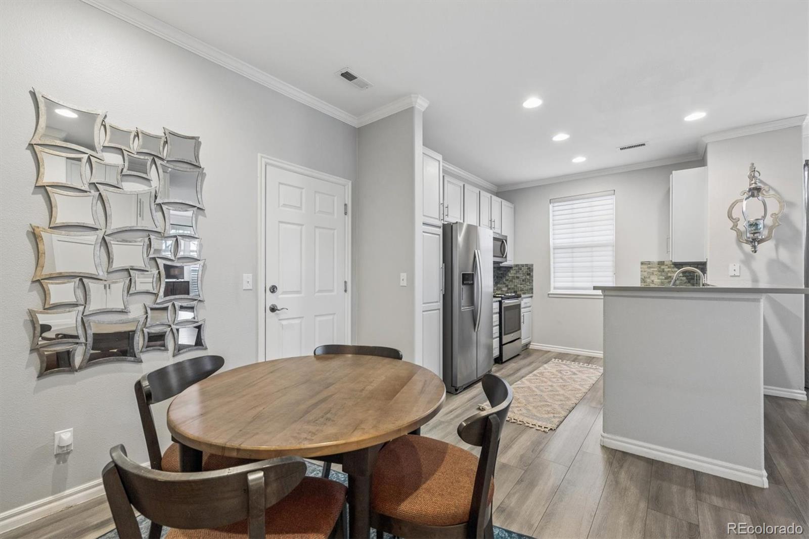 8302 Stonybridge Circle Highlands Ranch, CO 80126 - Photo 8 of 23