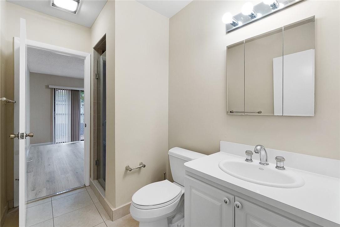 608 St Andrews Road Hollywood, FL 33021 - Photo 17 of 26 Photo 17