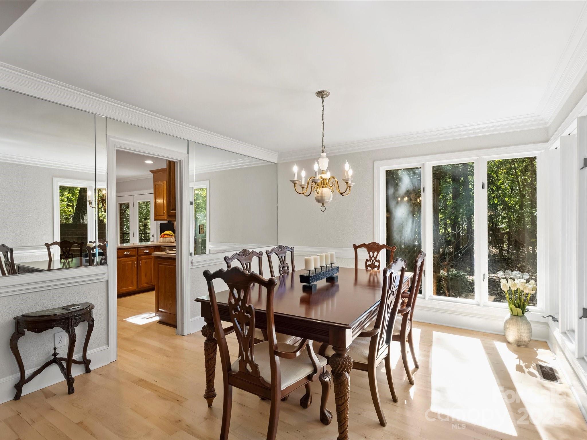4400 Pendale Road Charlotte, NC 28210 - Photo 8 of 26 Gallery Image 8