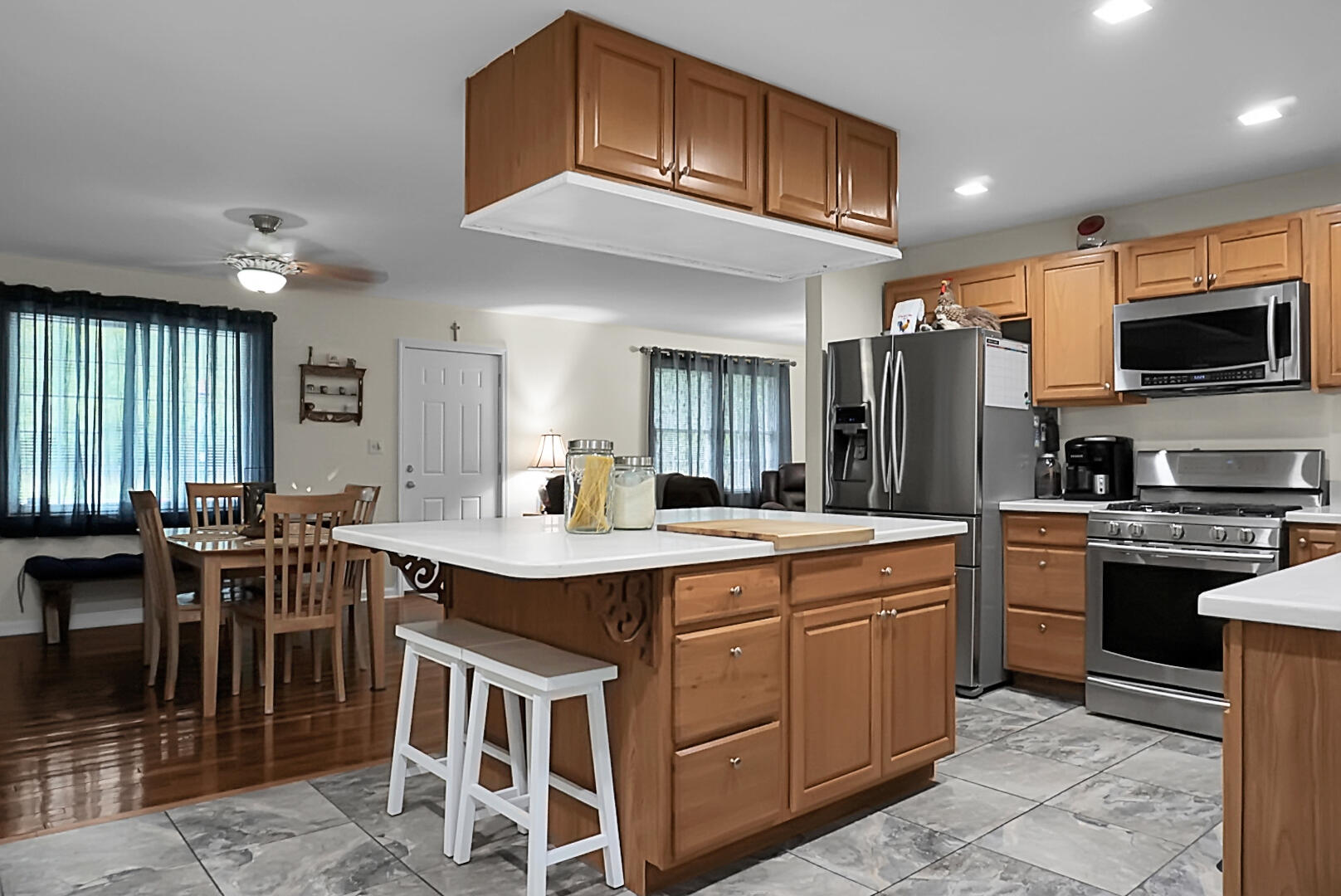 978 Independent School Road Reevesville, SC 29471 - Photo 19 of 65 DSC00880