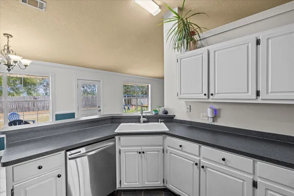 $300,000 | 5322 Whitney Court, Crestview, FL 32536