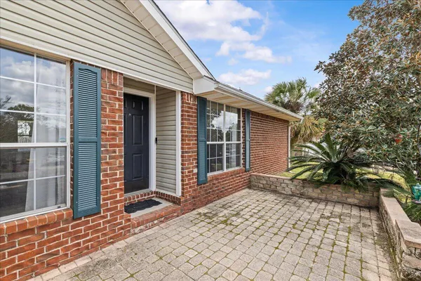 $300,000 | 5322 Whitney Court, Crestview, FL 32536