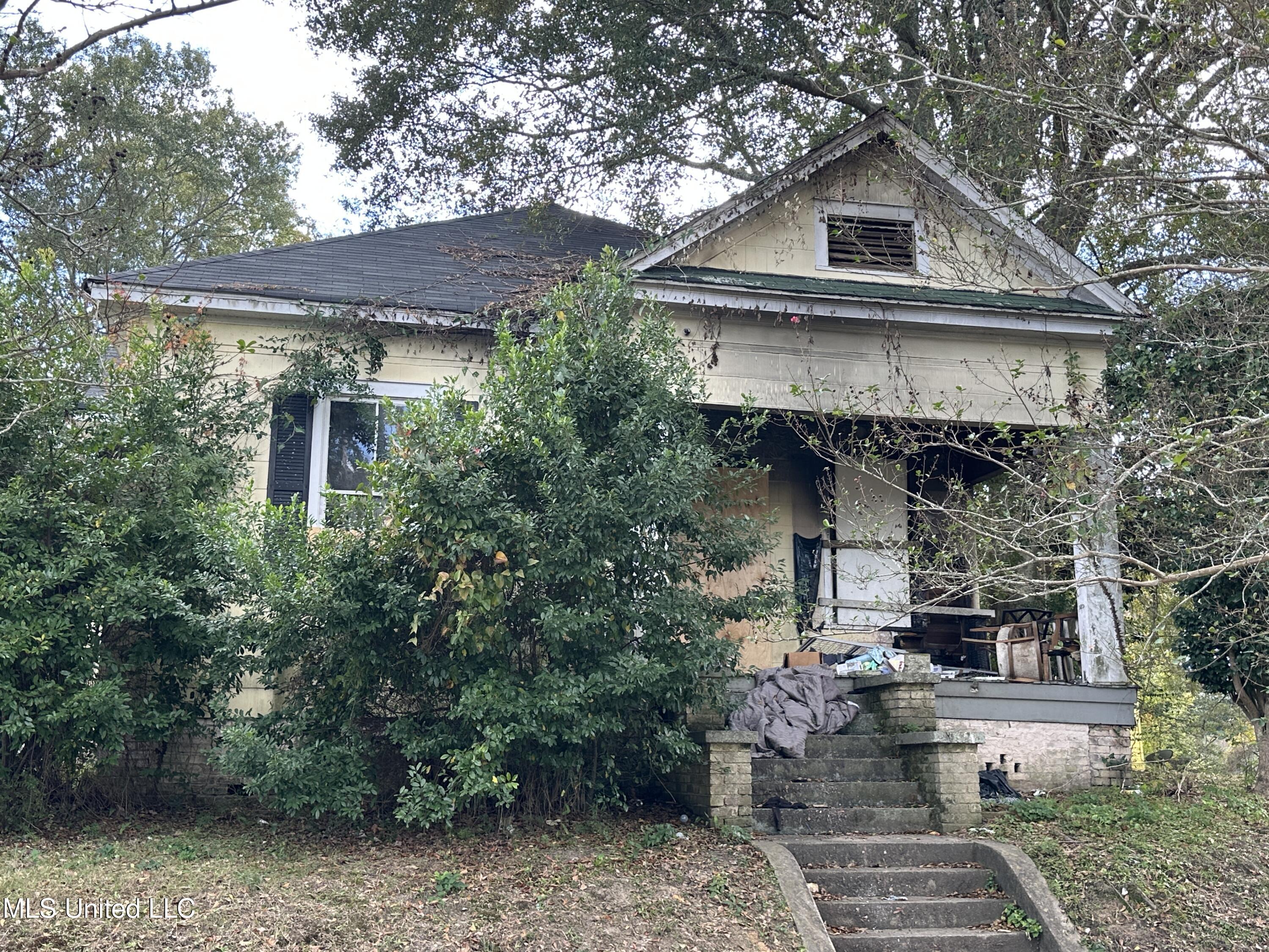 115 Scott Street McComb, MS 39648 - Photo 11 of 30 IMG_8526