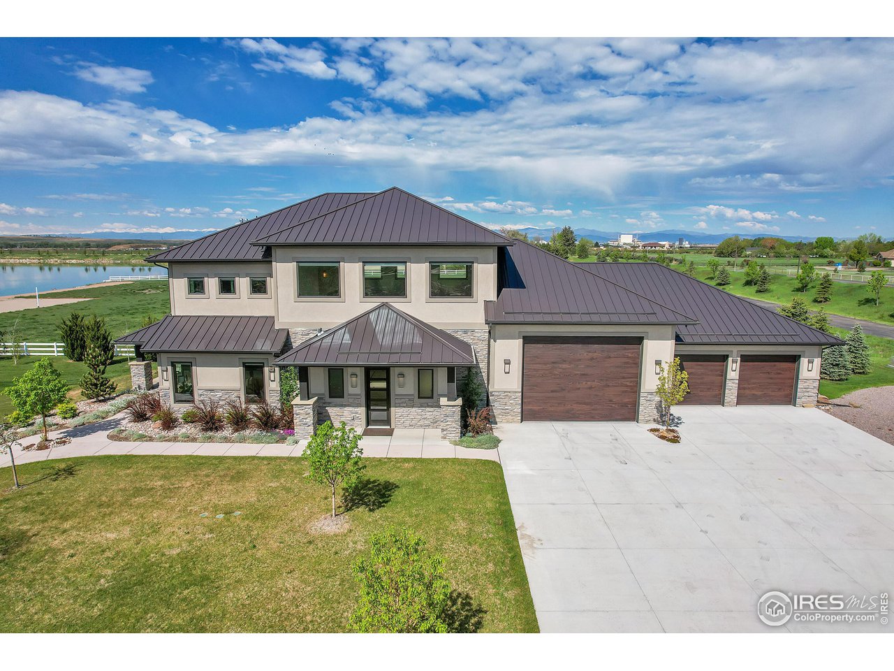 12690 Shiloh Road Greeley, CO 80631 - Photo 34 of 40 Sports Garage