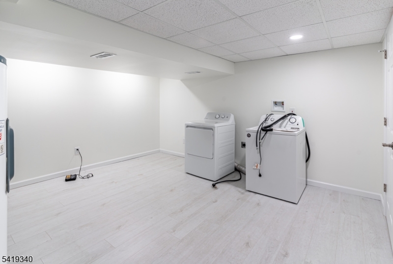 80 White Meadow Road Rockaway, NJ 07866 - Photo 8 of 17