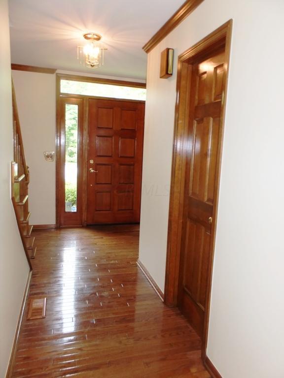 36 Forest Ridge Court Powell, OH 43065 - Photo 8 of 18 Gallery Image 8