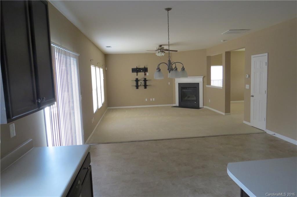 9042 Seamill Road Charlotte, NC 28278 - Photo 8 of 17 Gallery Image 8