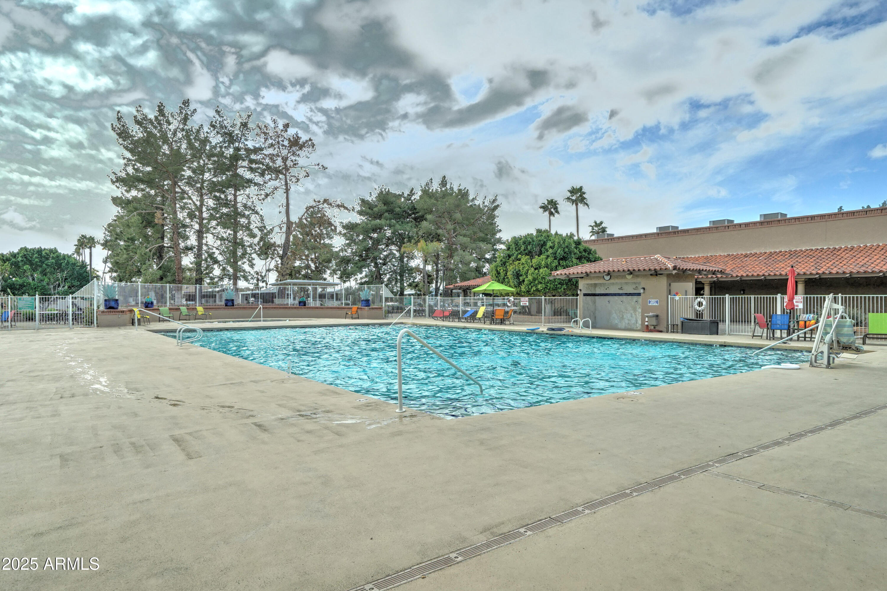 111 South Greenfield Road, Unit 400 Mesa, AZ 85206 - Photo 28 of 32 Greenfield Village swimming pool
