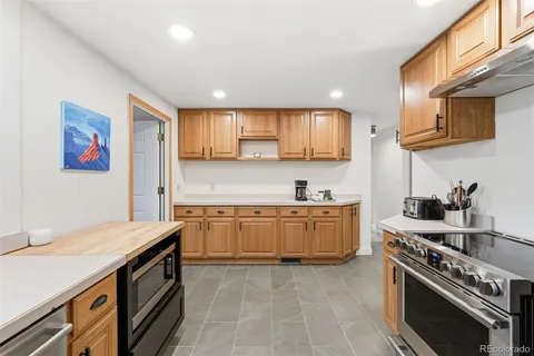 $750,000 | 1065 Zang Street, Golden, CO 80401