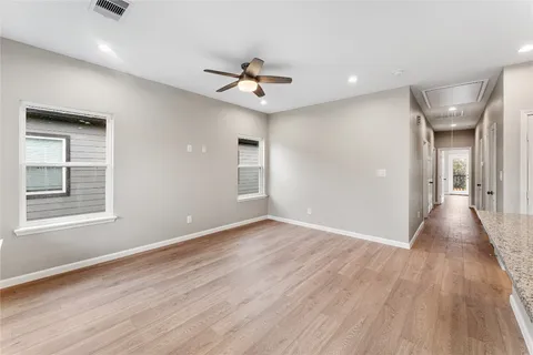 $1,625 | 4902 Rue Street, Unit A, Houston, TX 77033