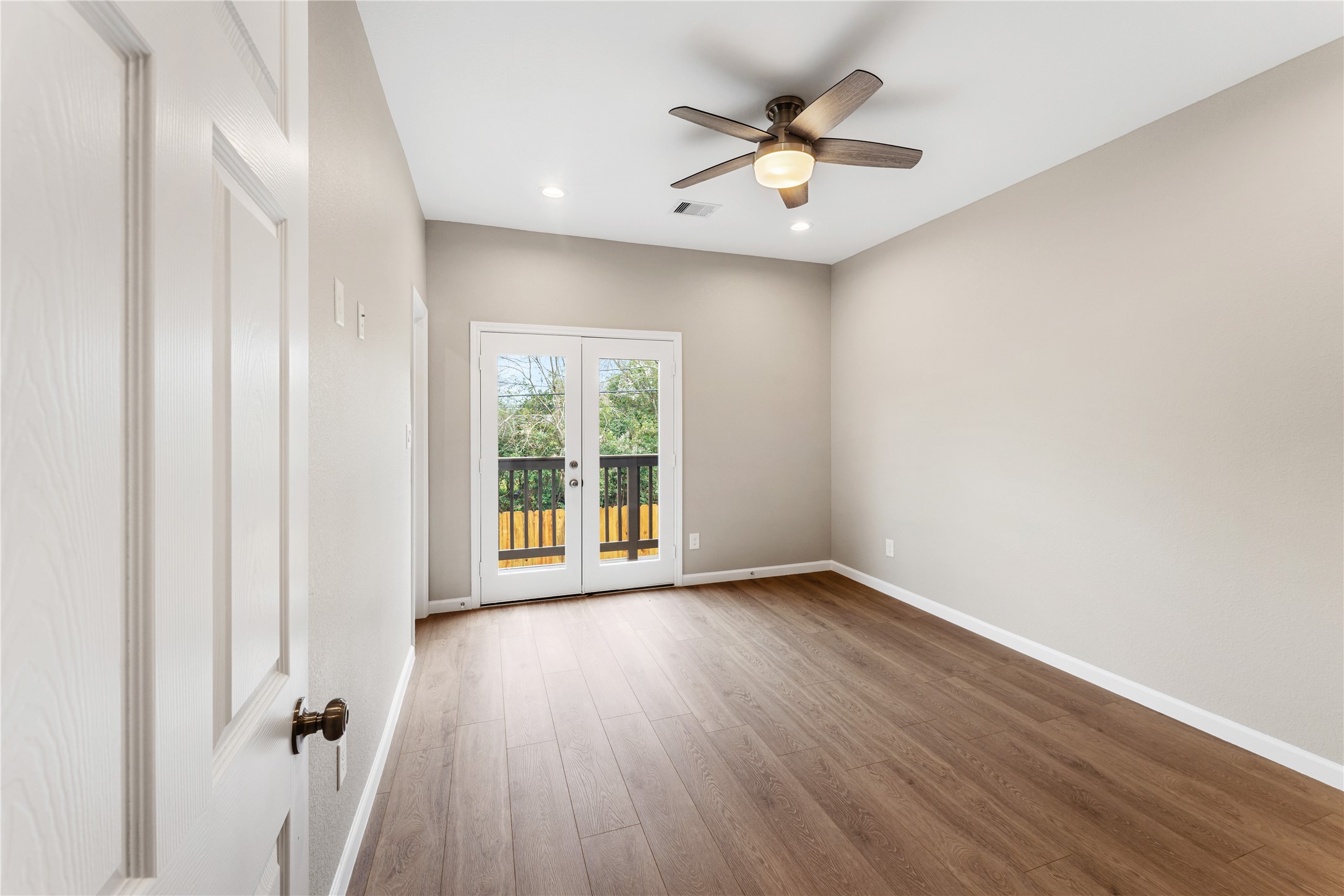 4902 Rue Street, Unit A Houston, TX 77033 - Photo 14 of 25