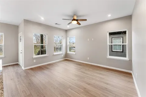 $1,625 | 4902 Rue Street, Unit A, Houston, TX 77033