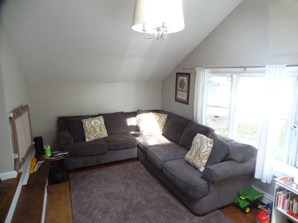 20 Andrew Road Weymouth, MA 02190 - Photo 11 of 22 Gallery Image 11