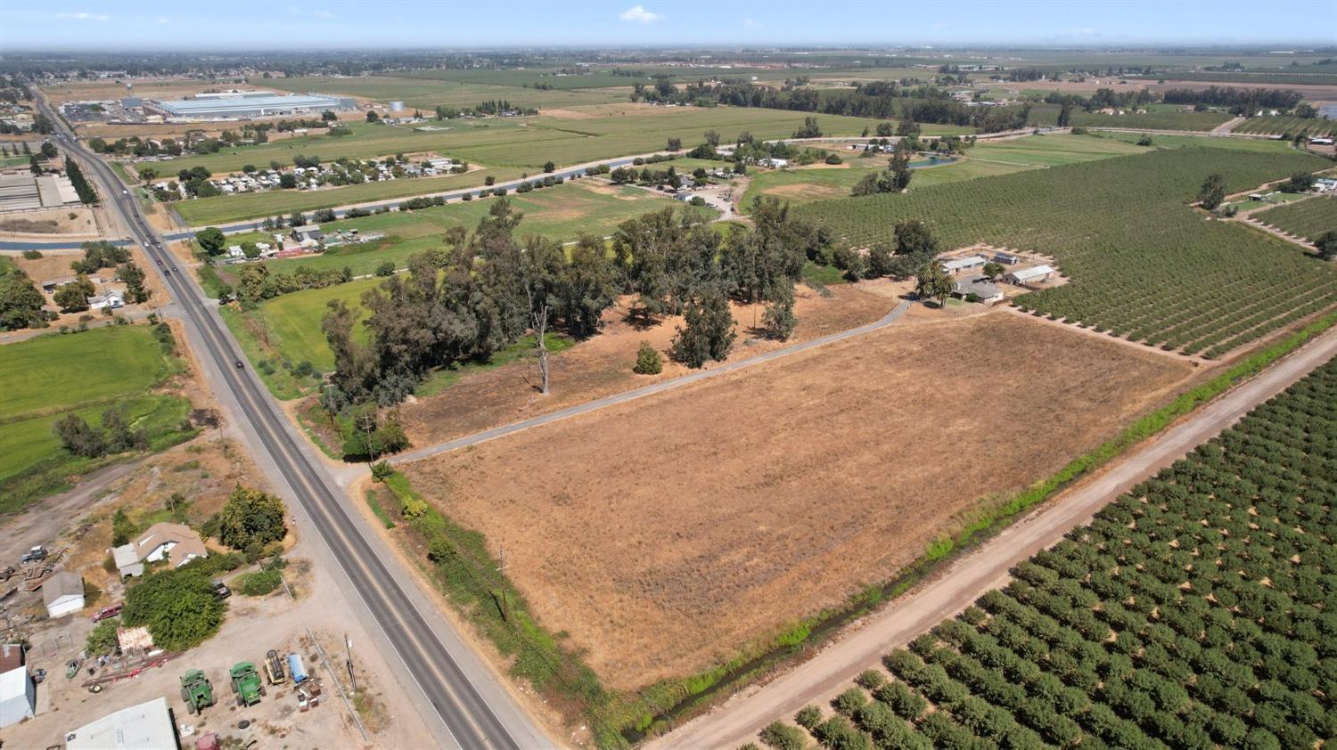 0 Claus Road Modesto, CA 95357 - Photo 13 of 20 an aerial view of lake