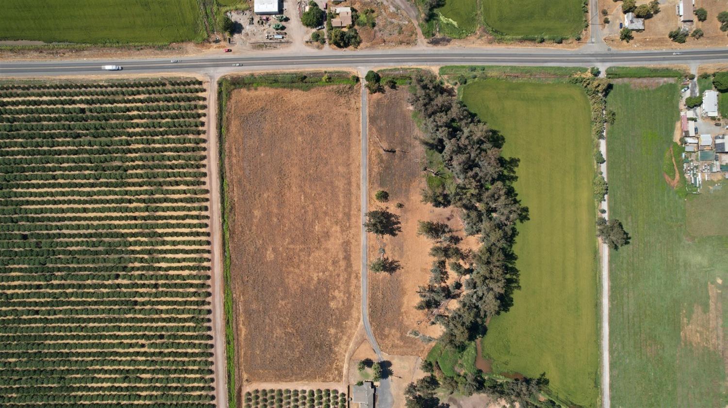 0 Claus Road Modesto, CA 95357 - Photo 18 of 20 a bathroom with a shower