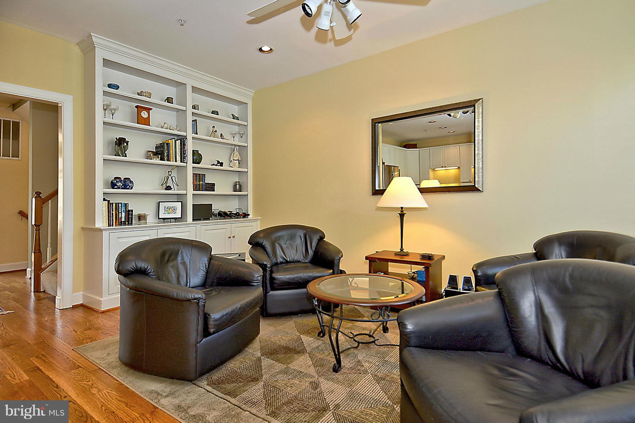 8441 Bells Ridge Terrace Potomac, MD 20854 - Photo 14 of 29 Family Room