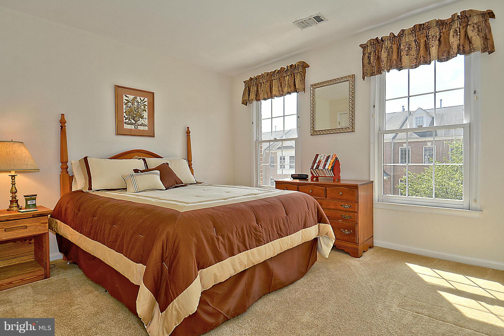 8441 Bells Ridge Terrace Potomac, MD 20854 - Photo 20 of 29 Bedroom