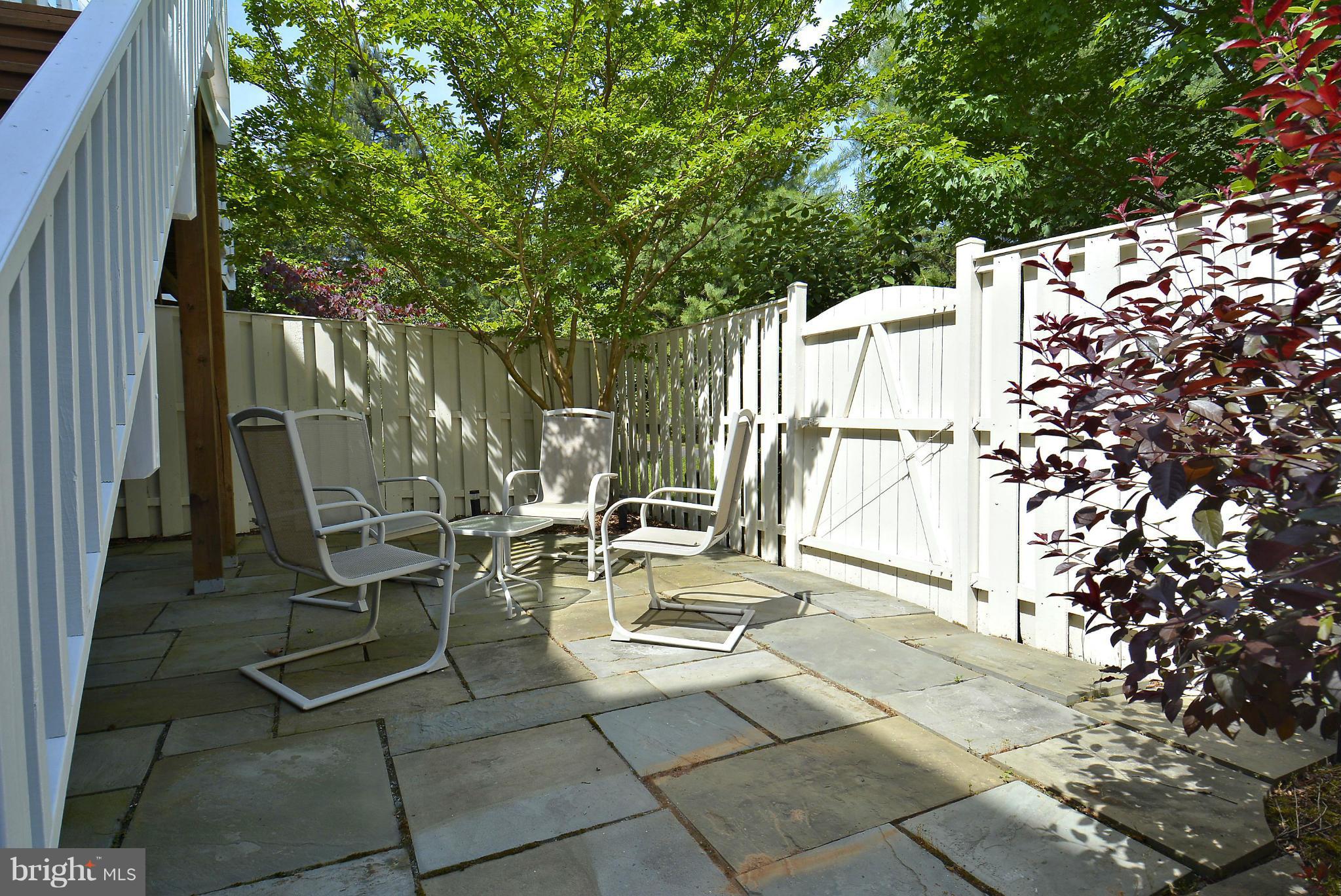 8441 Bells Ridge Terrace Potomac, MD 20854 - Photo 27 of 29 Exterior (Rear)