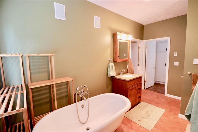540 Beazell Road Rostraver Township, PA 15012 - Photo 8 of 25 Gallery Image 8