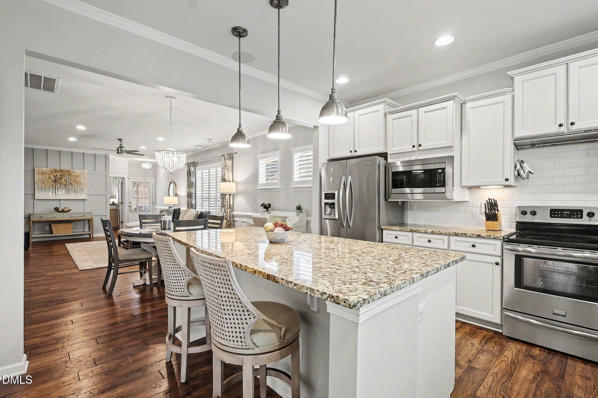 304 Rosedale Creek Drive Durham, NC 27703 - Photo 11 of 33 Kitchen