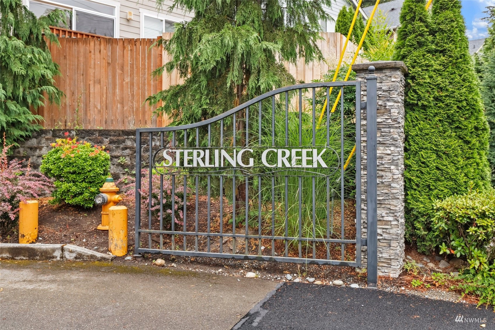 20220 3rd Drive Southeast Bothell, WA 98012 - Photo 2 of 37 a sign on the side of a road