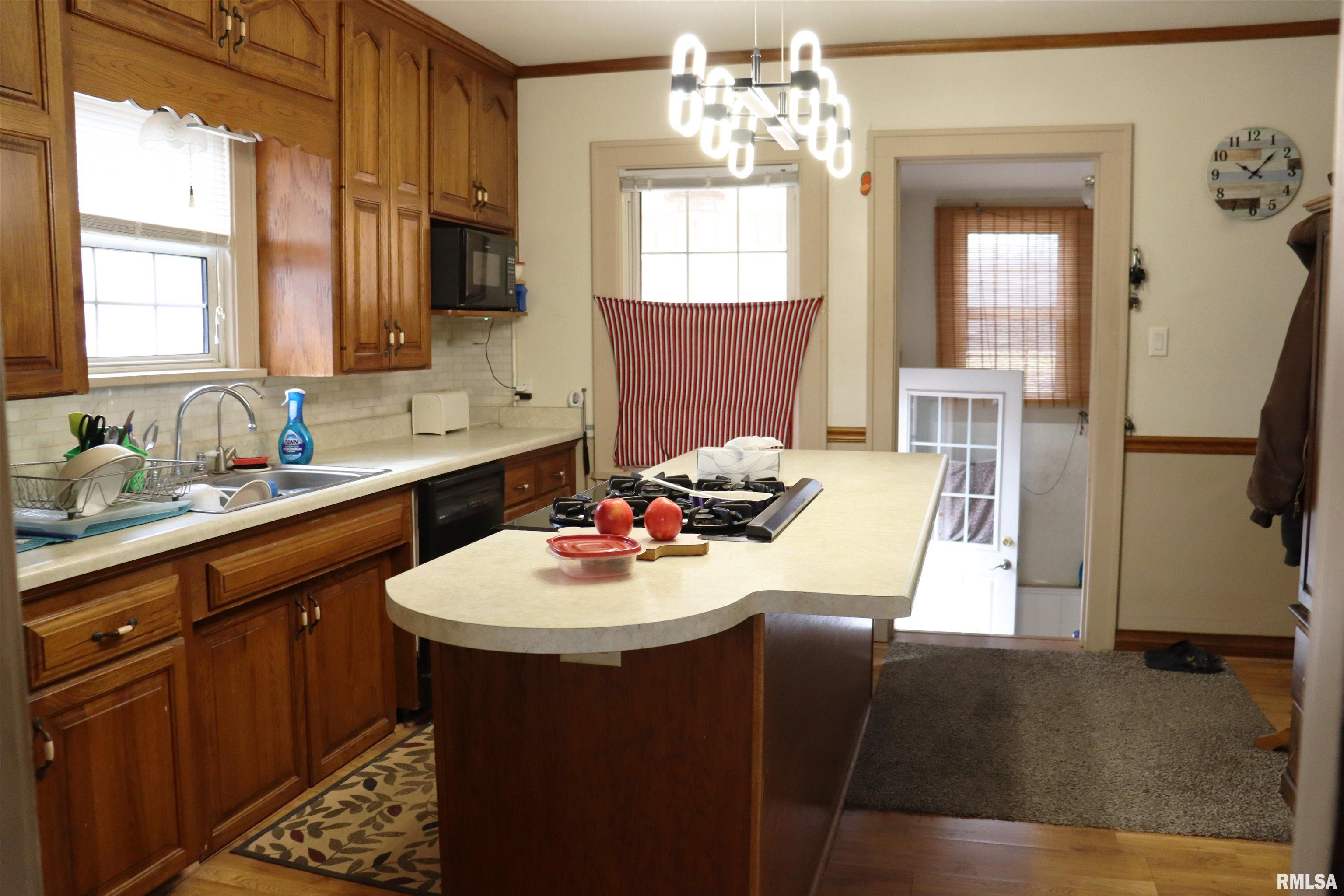 925 South Maxwell Road Peoria, IL 61607 - Photo 11 of 26