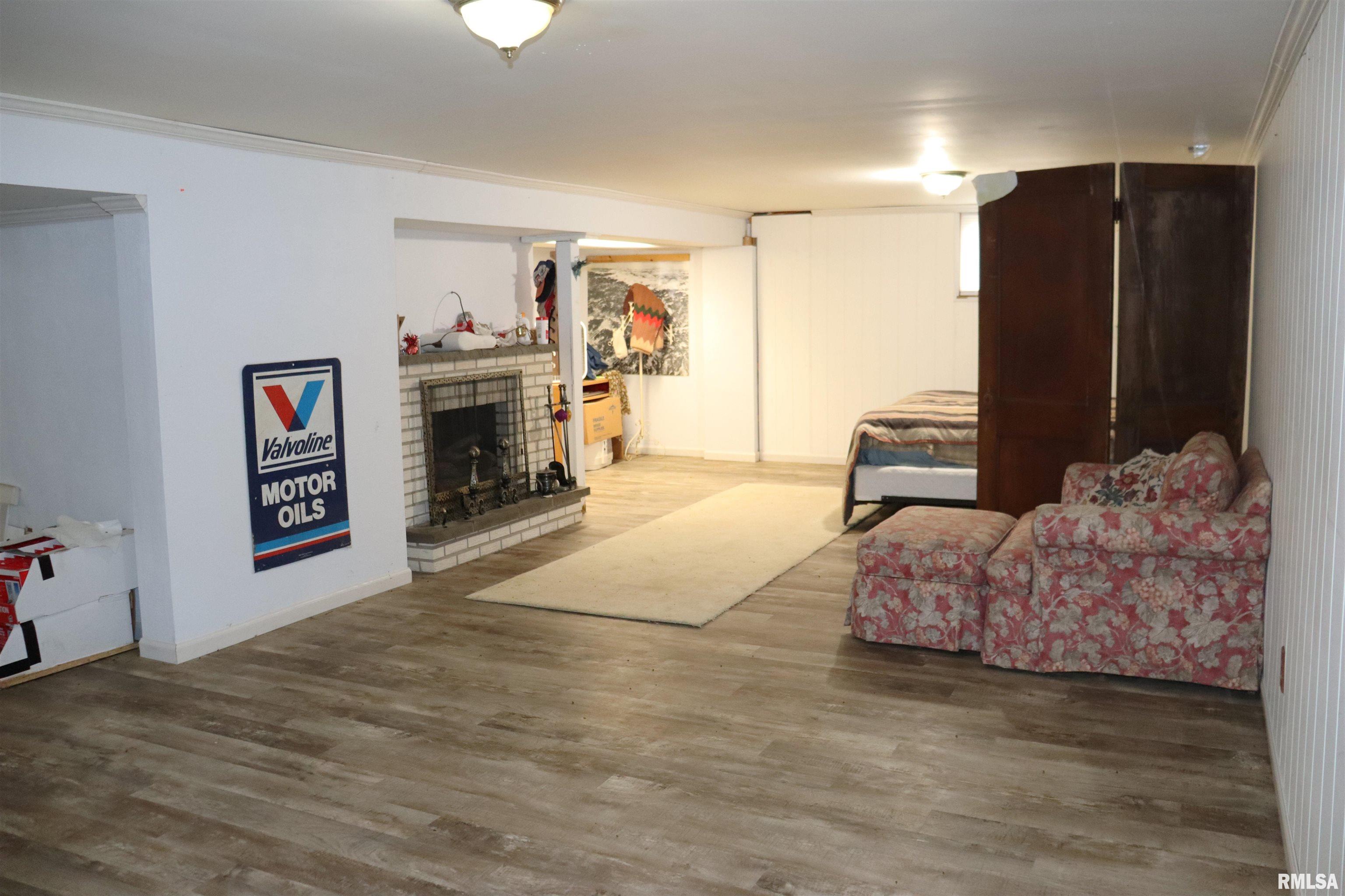 925 South Maxwell Road Peoria, IL 61607 - Photo 19 of 26