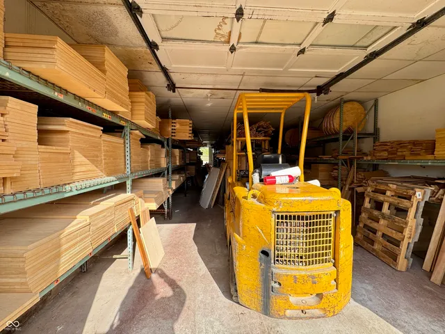 $174,900 | 305 Main Street, Shirley, IN 47384