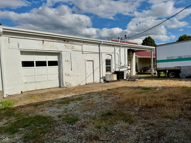 $174,900 | 305 Main Street, Shirley, IN 47384