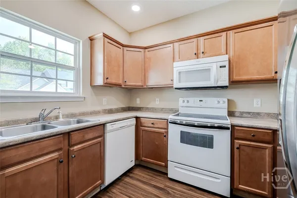 $245,000 | 131 Cypress Point Drive, Richmond Hill, GA 31324